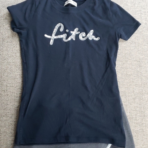 Abercrombie tee and sweatpants. - Picture 2 of 3